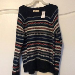 I’m selling a Hollister sweater